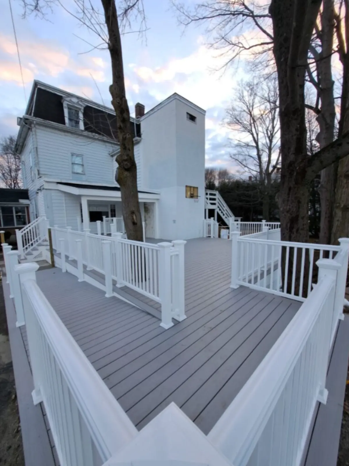 New deck installation by Wolf Carpenters